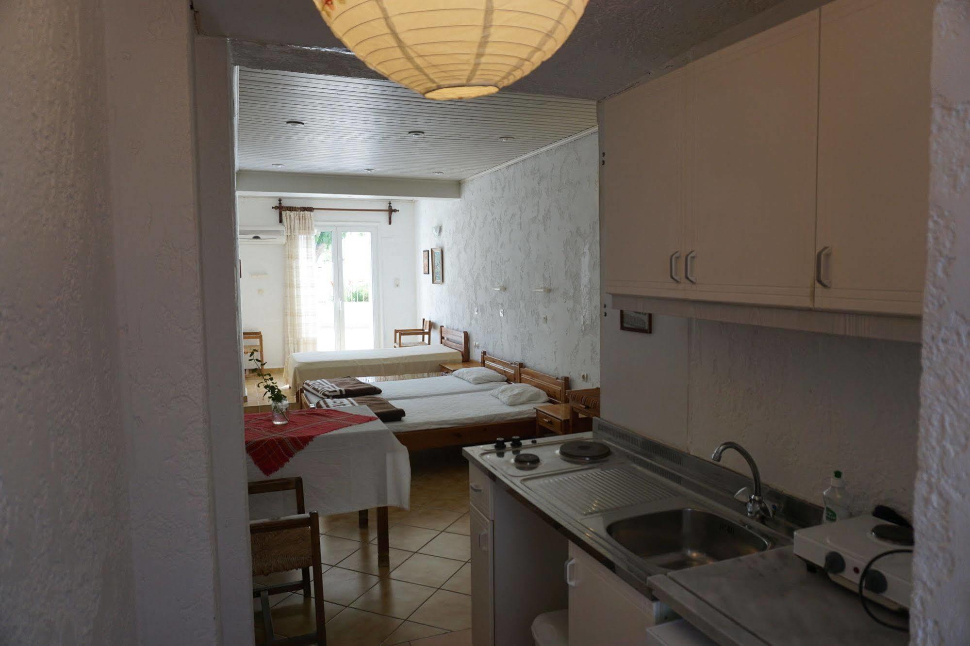 Valentino Apartments And Studios Bali  ภายนอก รูปภาพ